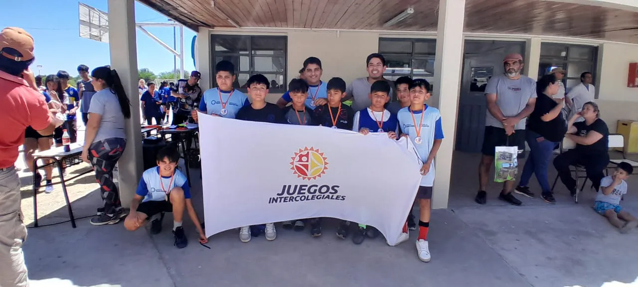 571231685_122235897758247502_222668149803608218_n