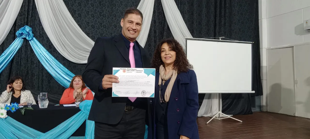 9070eb10-fac0-4ca8-b6ec-3e30bf19d420