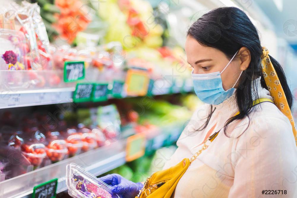 woman-buying-supermarket-pandemic-covid19-2226718