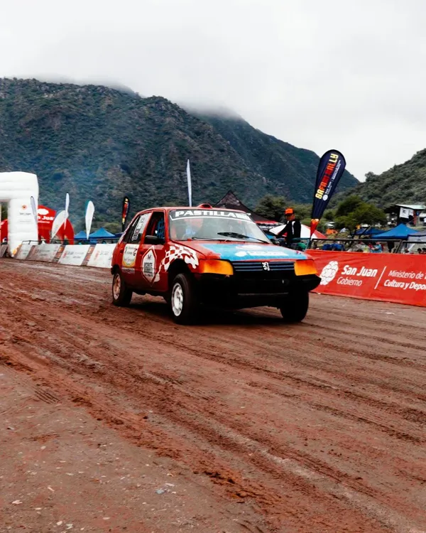 636887690_1237000671900555_923586739085521195_n