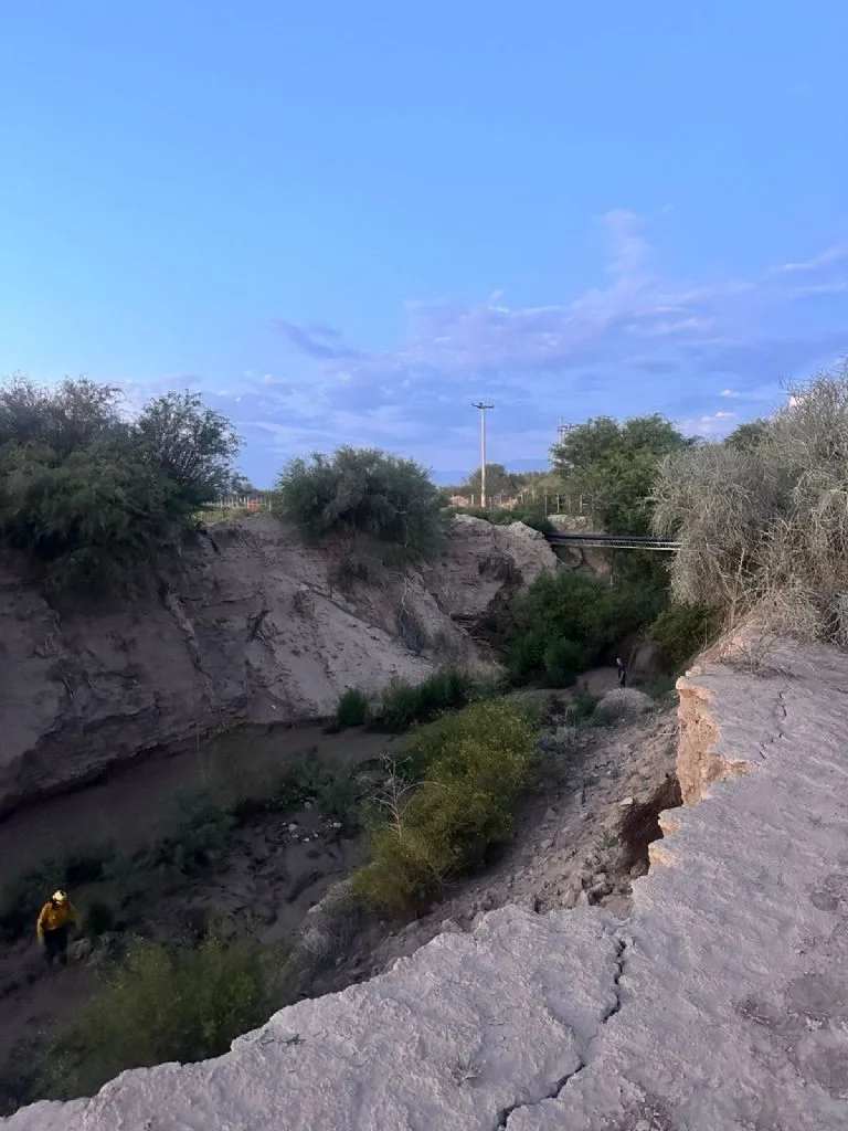 f768x1024-399822_512187_5050