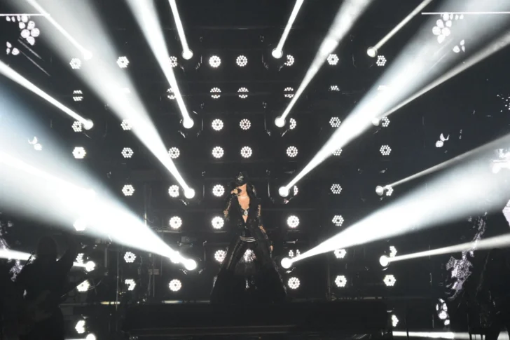 Lali-en-San-Juan-Foto-Diario-La-Provincia-SJ-1-728x485