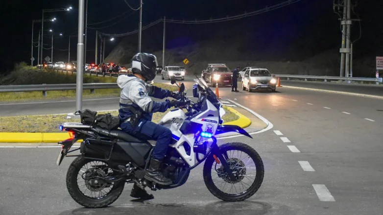 774a88350cb3aa3841fc9a9c17ac2c4e_L