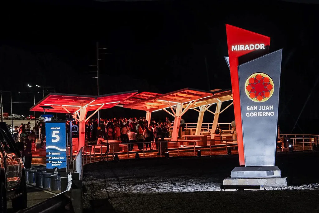 55000248602_62845a4098_b