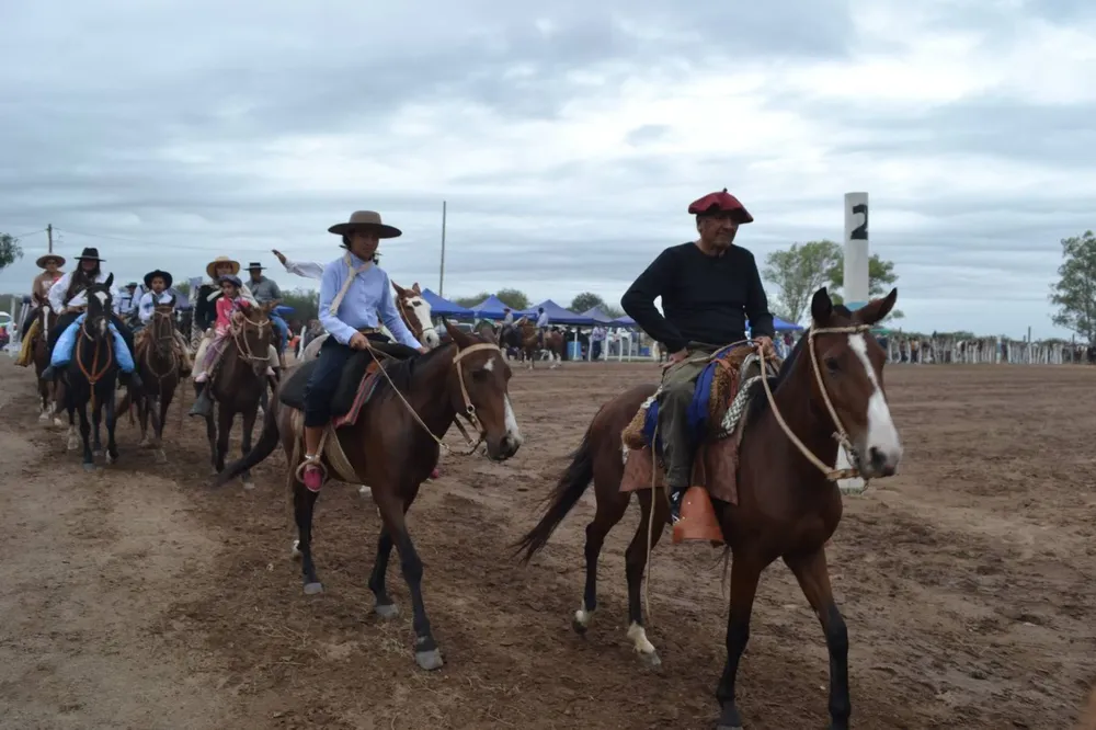 662847975_1381845350637084_7635848799202793580_n