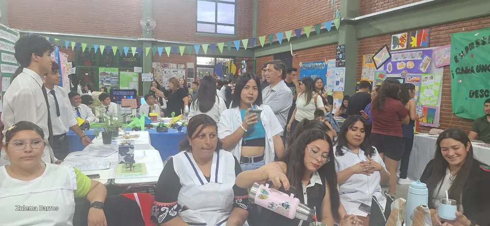 576913449_2226712947812395_1226746984944595303_n