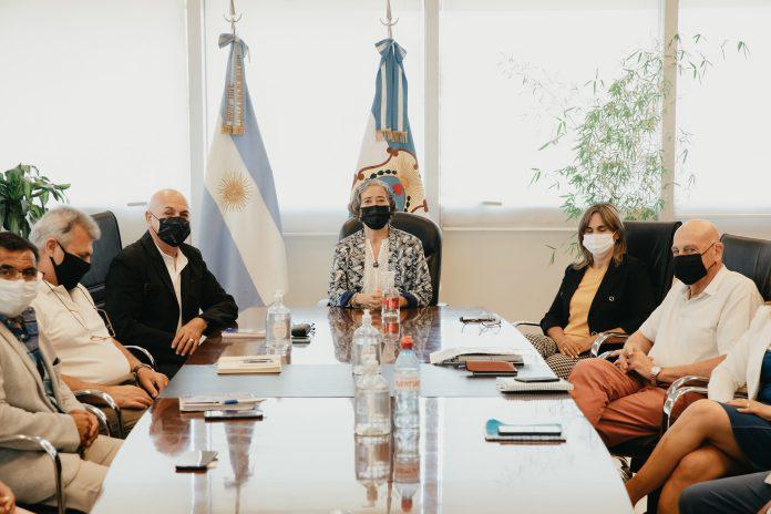 51752633217_538820d244_k-696x464