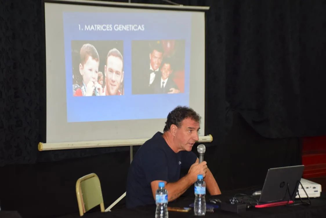 431202508_816924080462550_363028778609089107_n