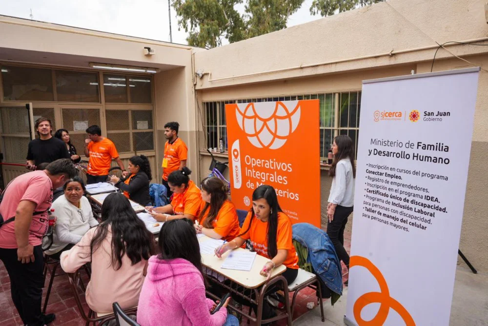 76f0595f7b319539e8bcb53761e92927_XL