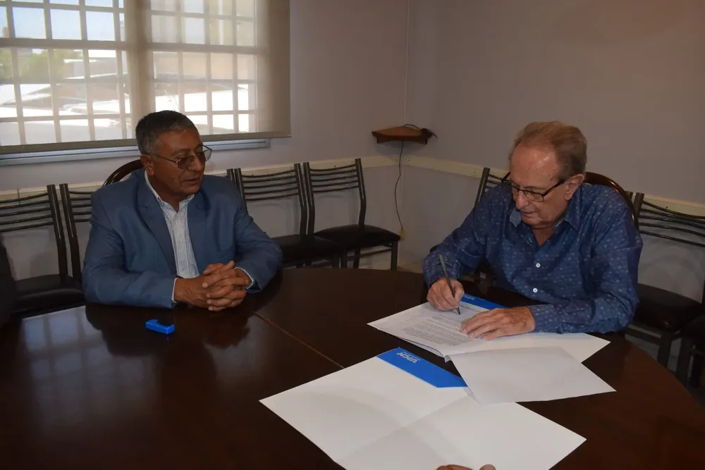 575171436_1258848229603464_601521956950799461_n