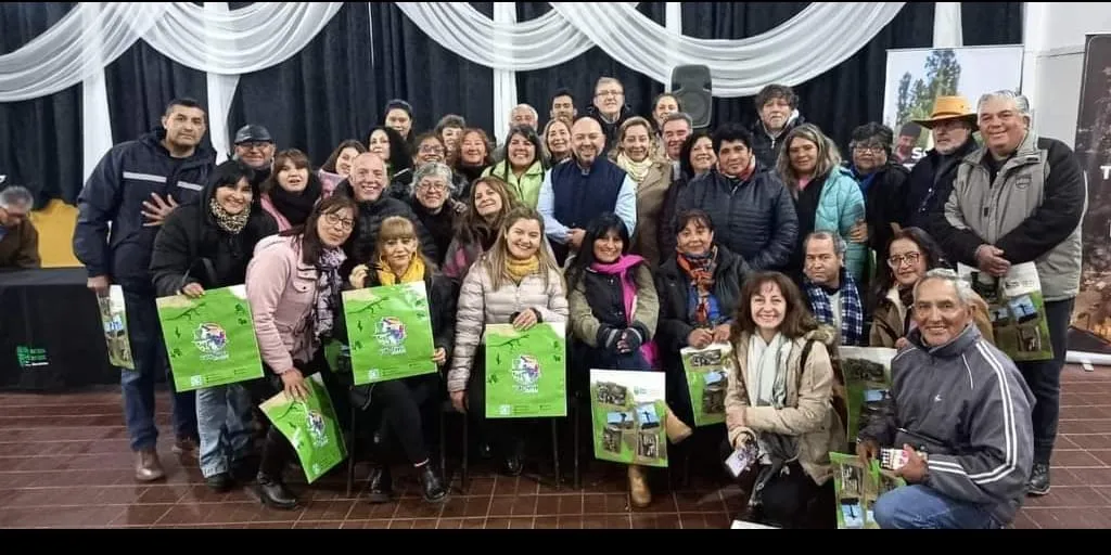 2cb5fc1b-8d15-4e22-b164-35eeacb7ecce