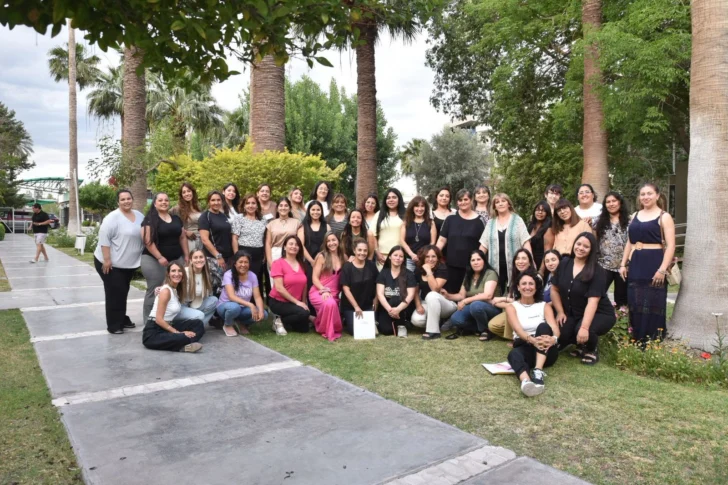 Emprendedoras-Emprendedoras-del-Sol-FNS-2025-San-Juan-Foto-DLPSJ-7-728x485