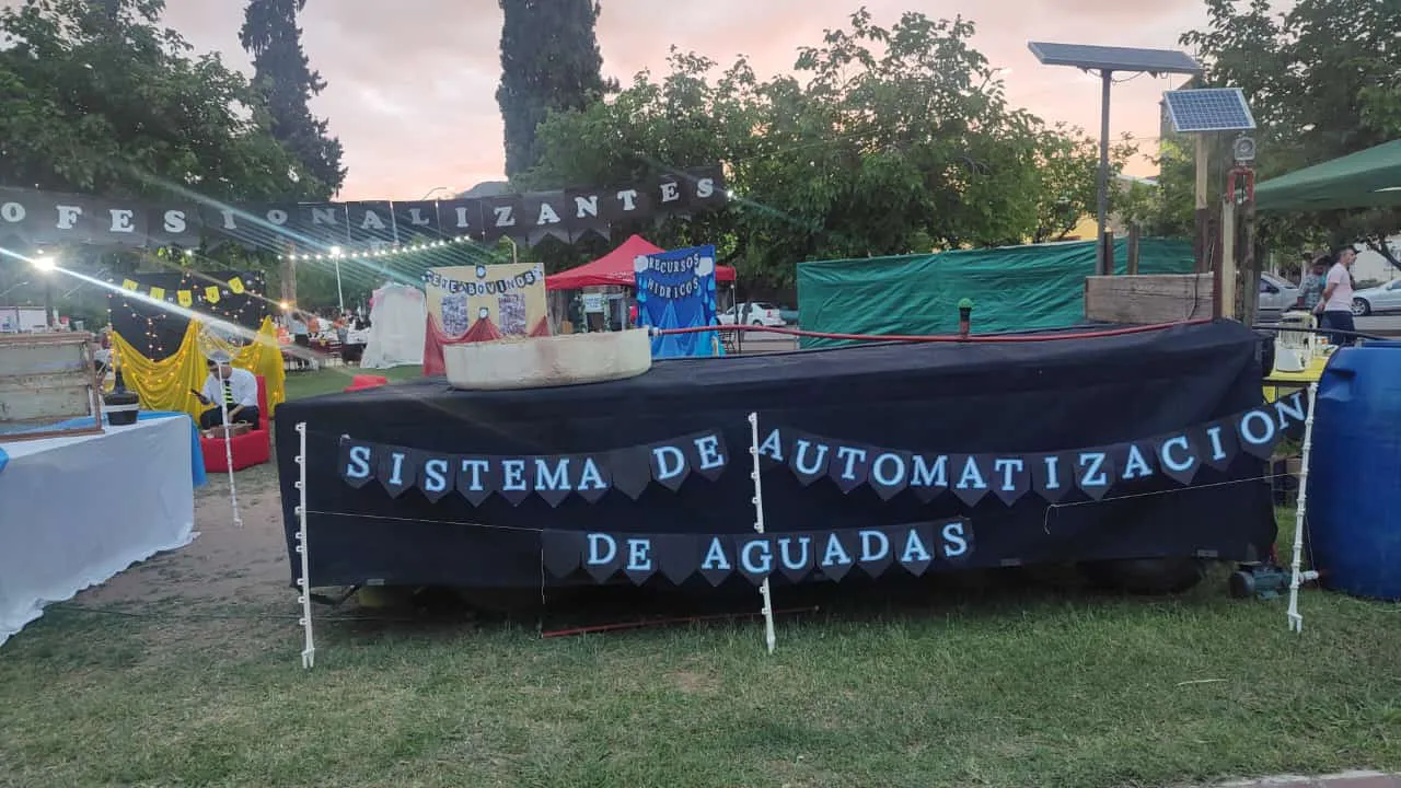 d8ff275c-26da-4506-bc84-532496c404aa