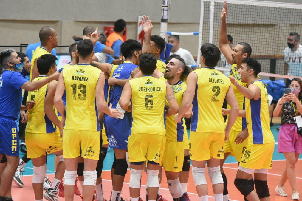 otra-vez-upcn-es-finalista-la-liga-argentina-voley-foto-adrian-carrizo