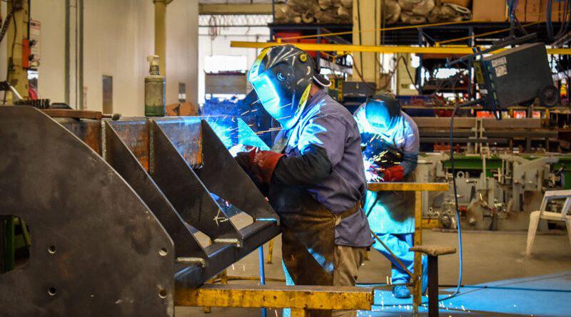 Lanzan-linea-de-creditos-para-pymes-por-200-millones-e1601465908371
