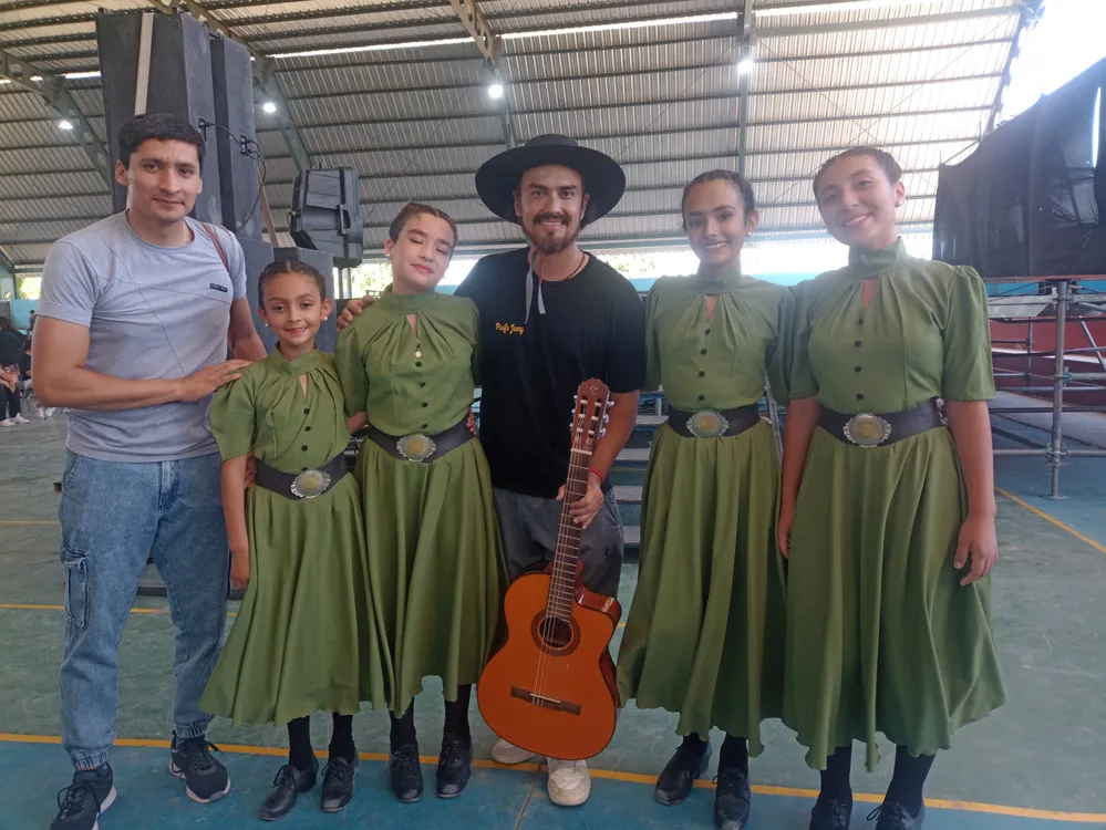 81053b20-80ef-4c99-b7e6-d7cc43196915