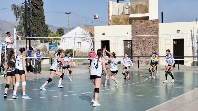 dbcd94e86cbcc3096ee2e9baebbe1035_L