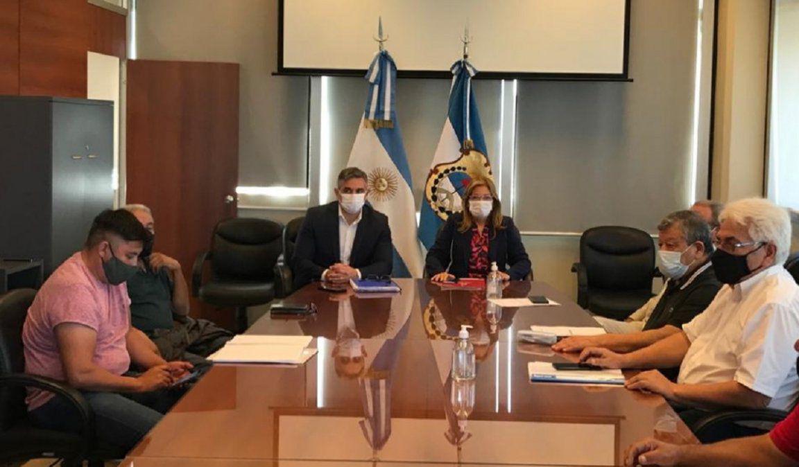 gobierno-acordo-gremios-estatales-un-incremento-20-marzo