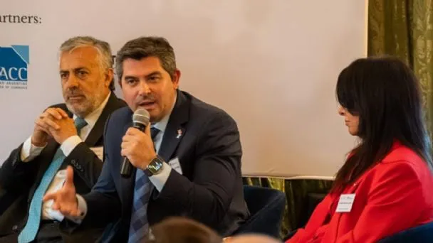 f608x342-387401_417124_5050