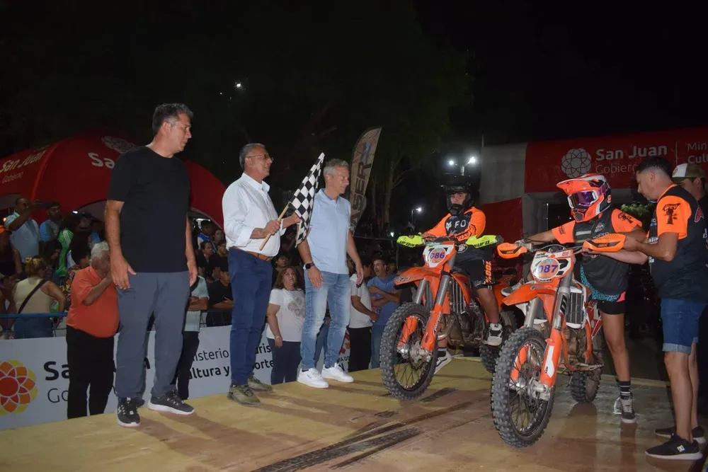 630087259_1333283835493236_2109248770145216336_n