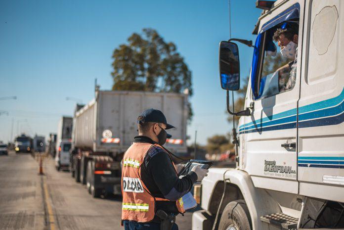 Control-policial-San-Juan-696x465
