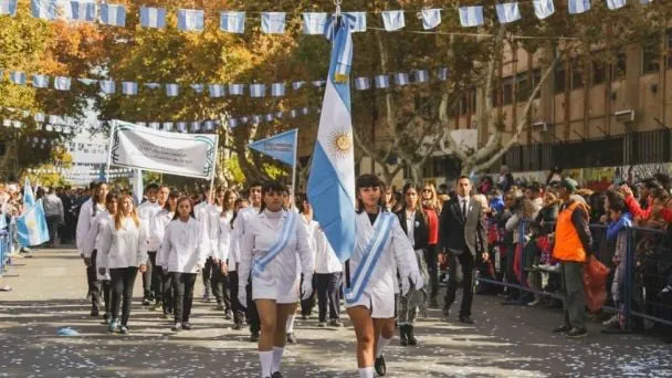 f608x342-373151_402874_23