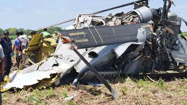 mueren-14-personas-en-accidente-de-helicptero-de-la-marina-mexic_52345390_1140x520