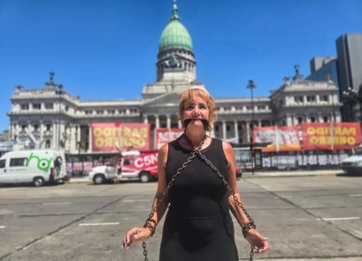 nancy-encadenada-728x524