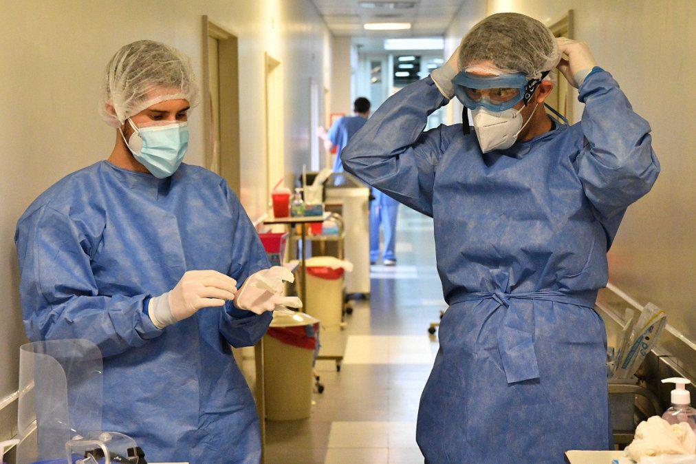 argentina-registro-casi-30000-casos-covid-19-un-dia