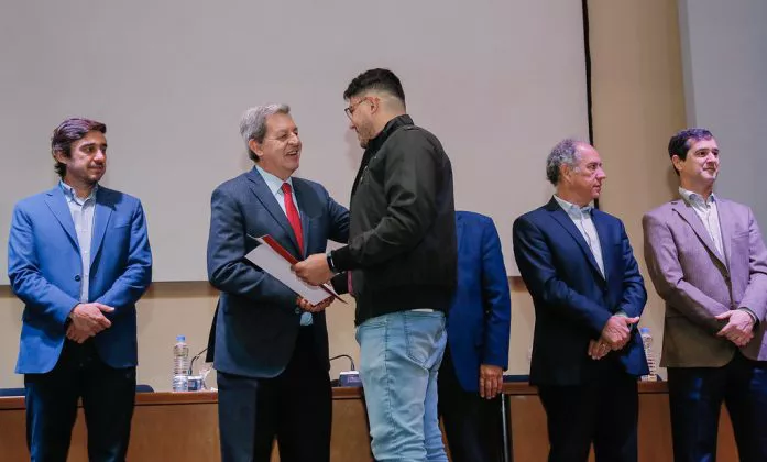 entrega-de-escrituras-1-697x420
