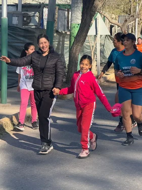 3ab81535-950c-4a84-885f-613a34eca056