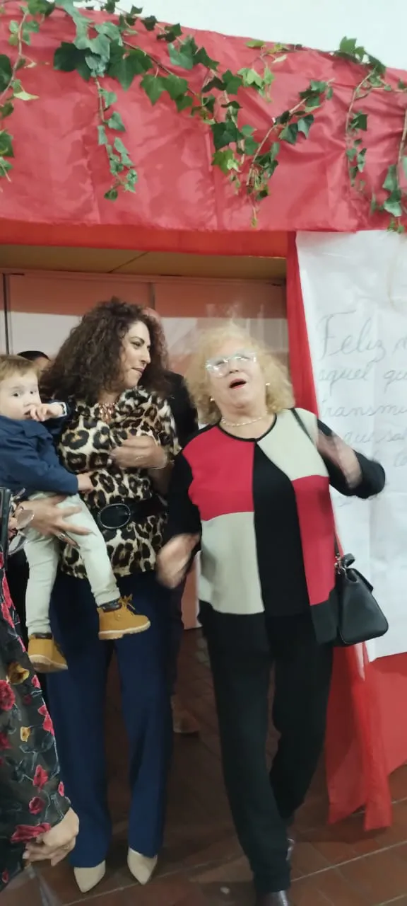 9dfd8dcc-d6c2-4271-b40d-4cc5630ec01e