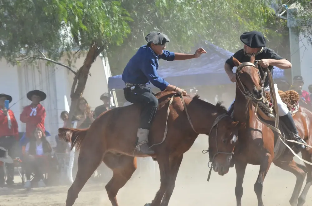 03e0099e-d233-4e42-8892-8eb124b5225b