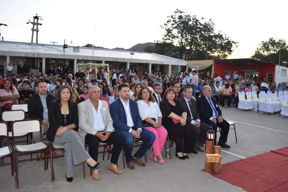 975ccf03-54c6-43da-b1d8-f84df8ce28f0