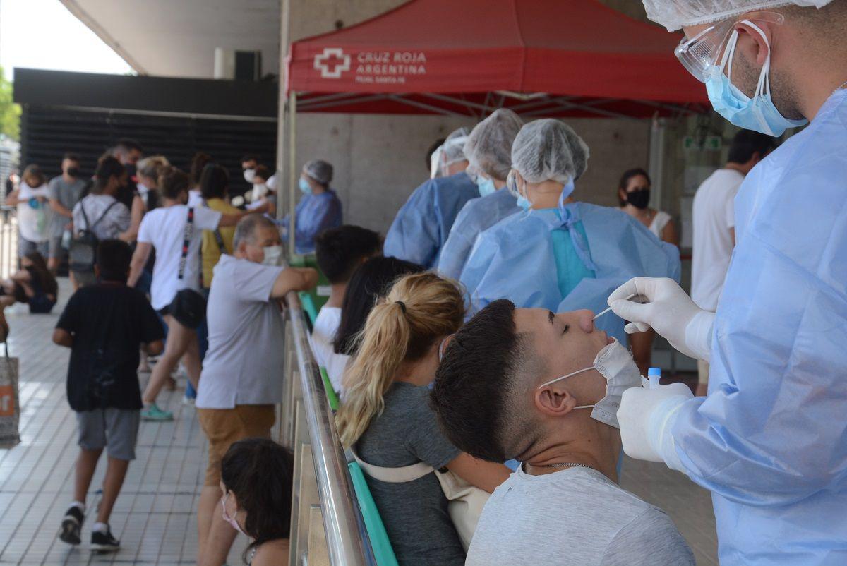 coronavirus-argentina-testeos-foto-telamjpg