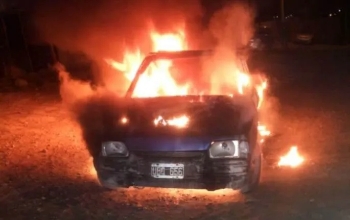 2a3a7e06a05b7b36e952013fdb5d70ba-1