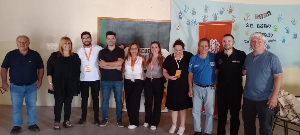 254c4086-d58a-4073-aed3-8f30e9f1fda7