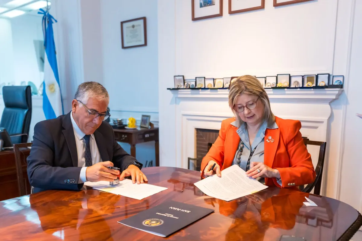 whatsapp-image-2026-04-10-at-085744