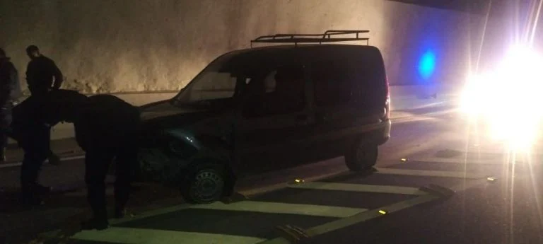 f768x1-372559_372686_5050