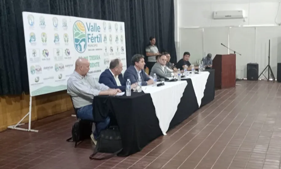 44c2cd73-15a3-4ed8-aa95-daa96e9f577a