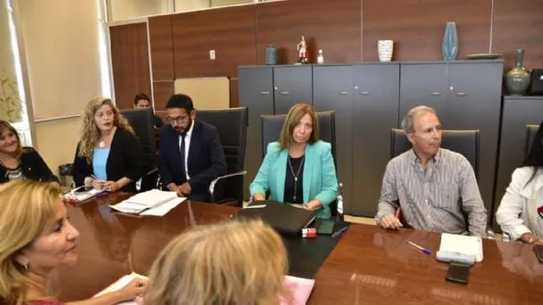 f608x342-365472_395195_15