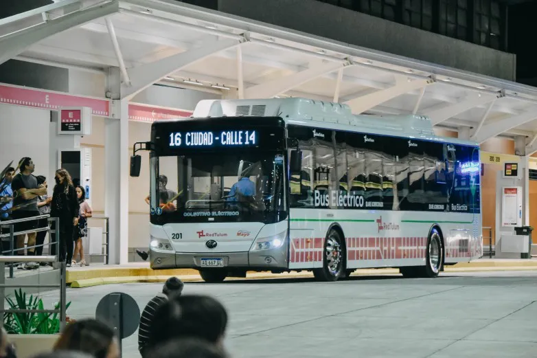 3f566038fe16269e5fcf49e750e8b615_L