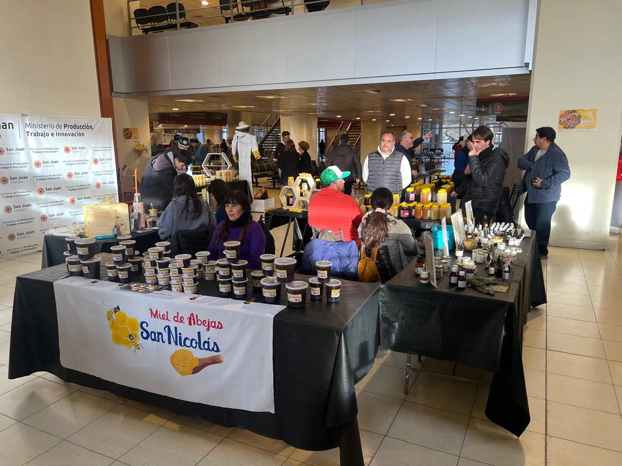 5edbecad-fbaf-4d7c-ba09-e304b9efe3a2