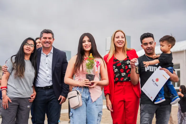 b361f49e06503de2f670408ae0a6371c_L