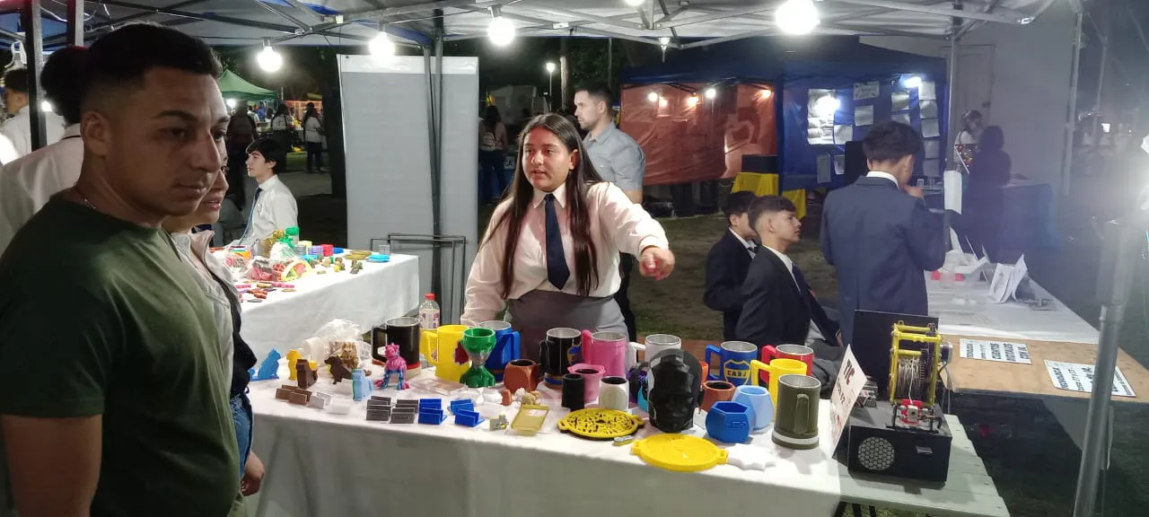 76d8f9ec-8b3e-4981-b20f-57964bbf8df4